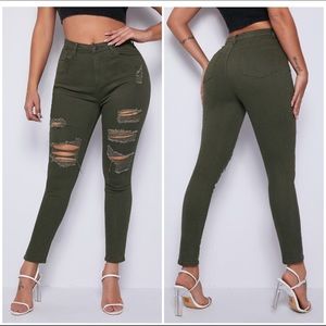 🔴 3/$20 SHEIN Curvy High Waist Ripped Jeans